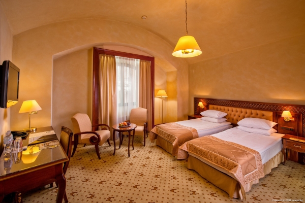 Citadel Inn Цитадель Инн (Lviv)